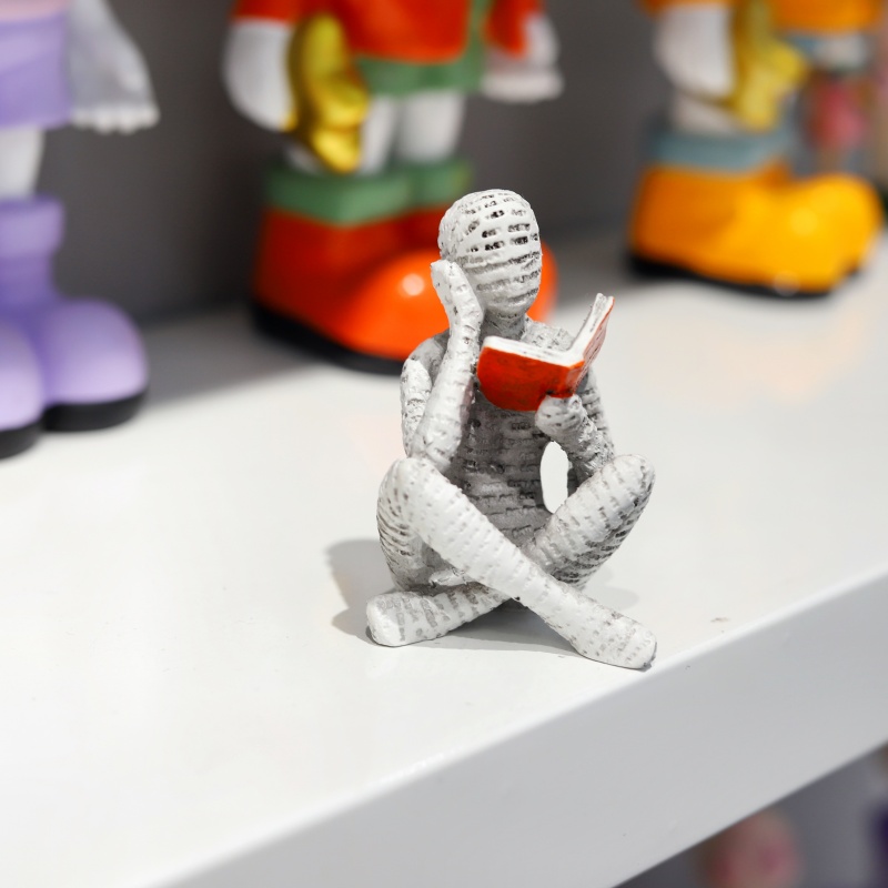 1 pièce, Statue de femme réflé - Home Office Bookshelves avis et prix
